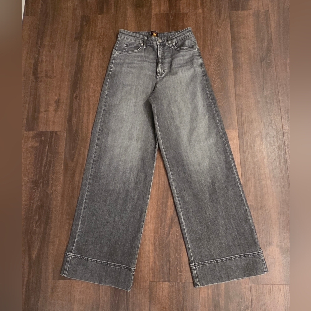 Lee Women's Grey Washed Bootcut Jeans